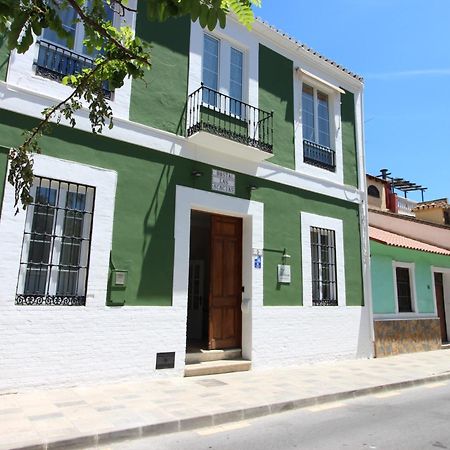 מאלגה Hostal Las Acacias מראה חיצוני תמונה