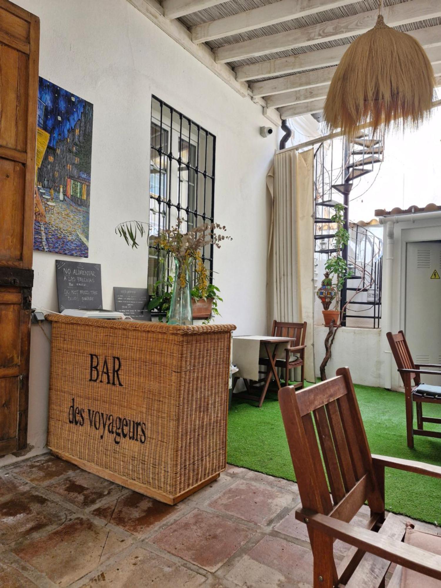 מאלגה Hostal Las Acacias מראה חיצוני תמונה
