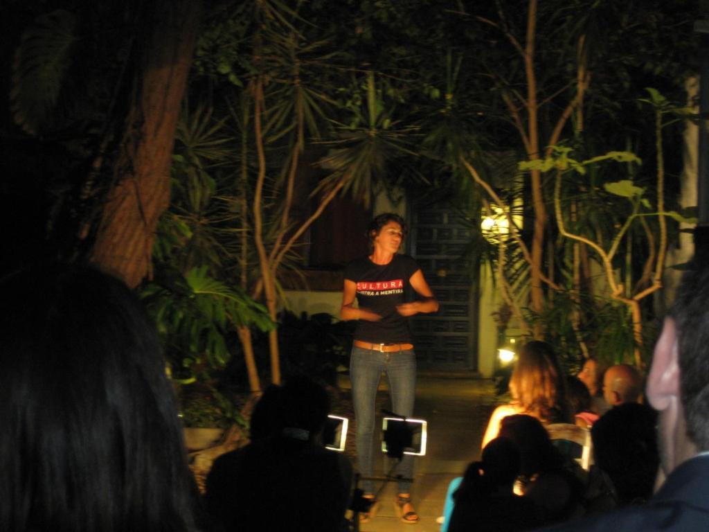 מאלגה Hostal Las Acacias מראה חיצוני תמונה