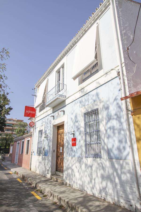מאלגה Hostal Las Acacias מראה חיצוני תמונה
